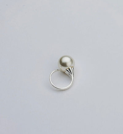 Bow 19 pearl ring silver /guld