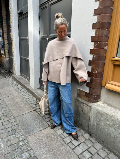 Carrie Cape Cardigan sand H888