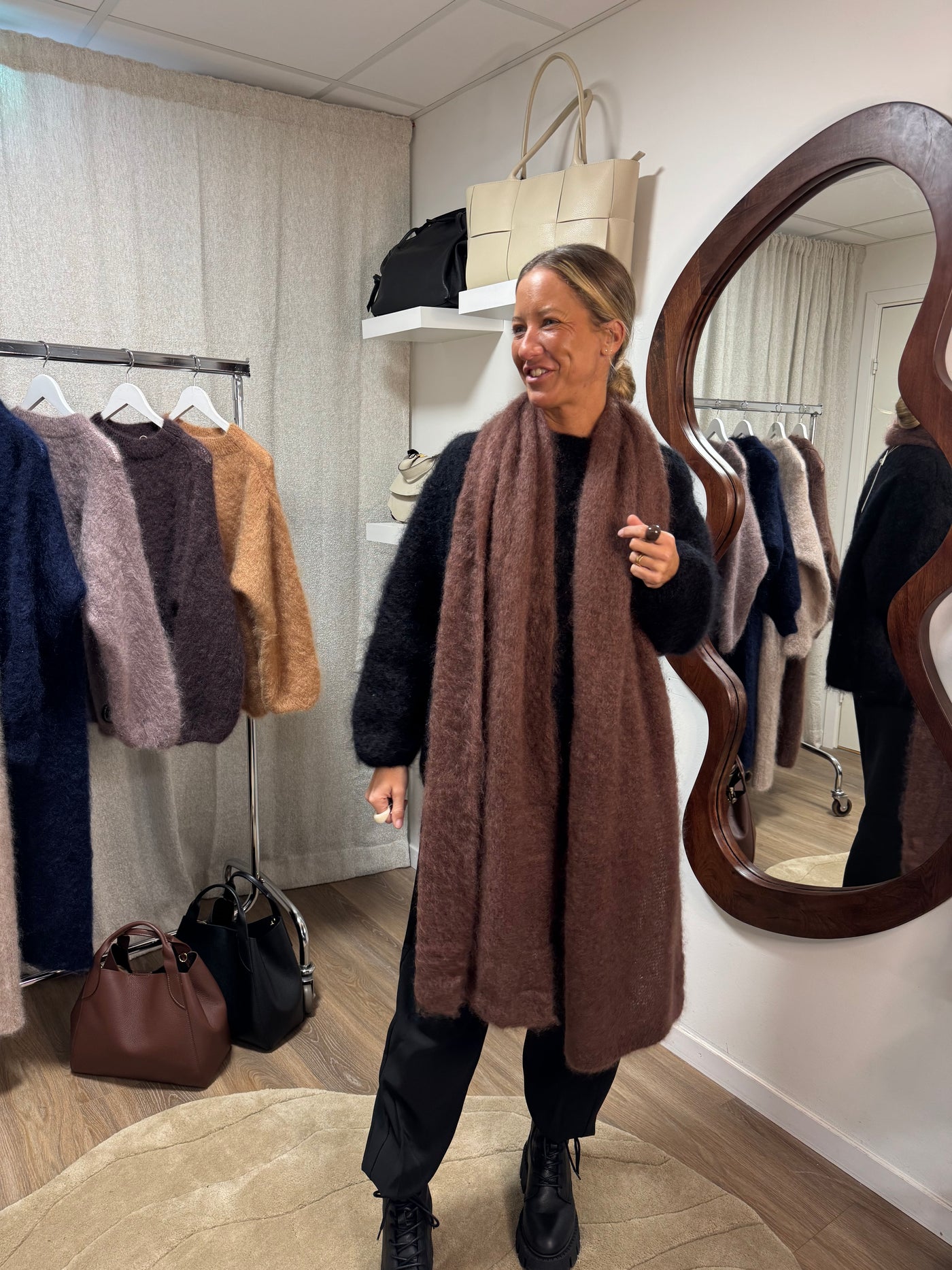 Halsduk Roro Mohair Brun