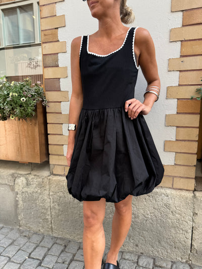 Short dress ballong Black