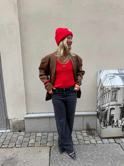 Mössa Penn and ink röd