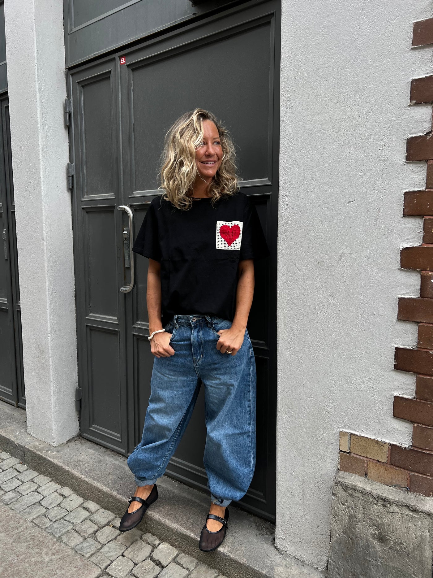 HEART T-SHIRT BLACK TS0030