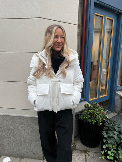 CMCICCO - DOWN JACKET WITH HOOD IN OFF-WHITE