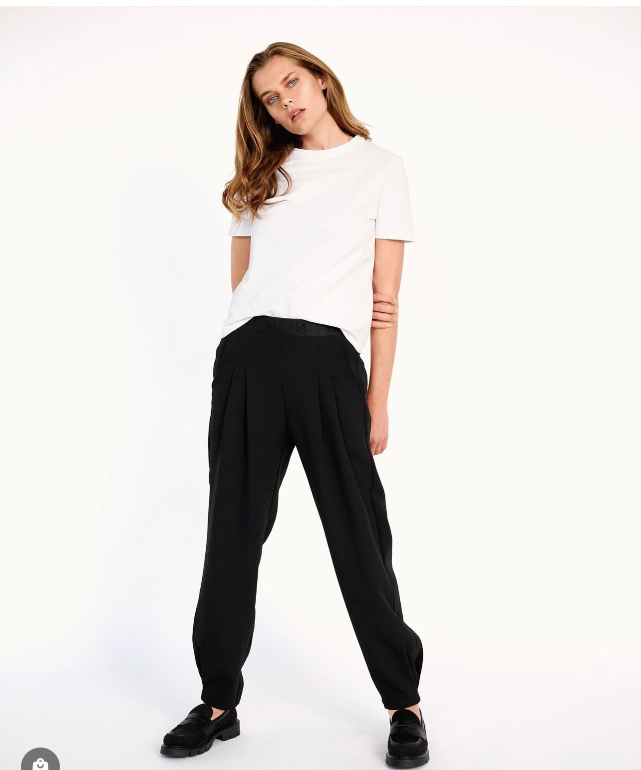 ATALIEGO PANTS black