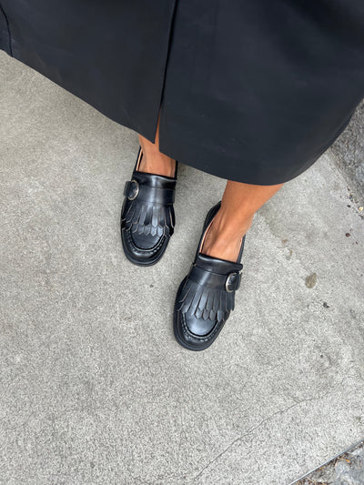 Matilda loafers pavement