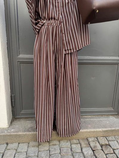 OVERISIZE STRIPE SET BROWN
