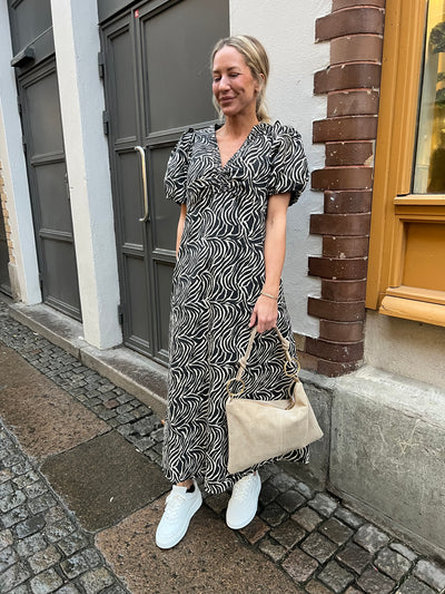 Iliana zebra dress