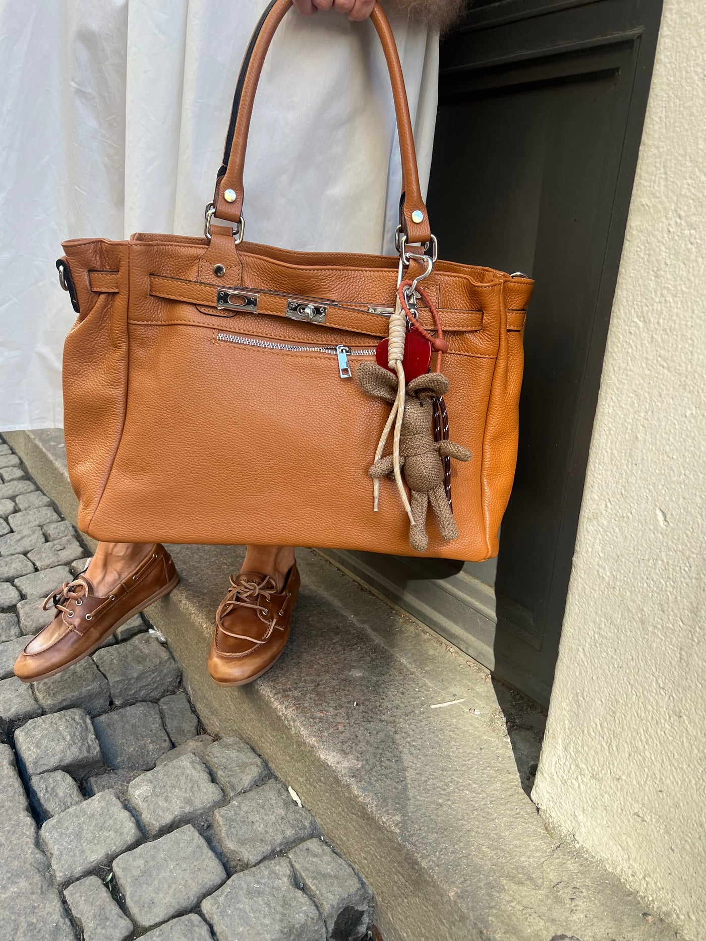 Lydia New Big cognac
