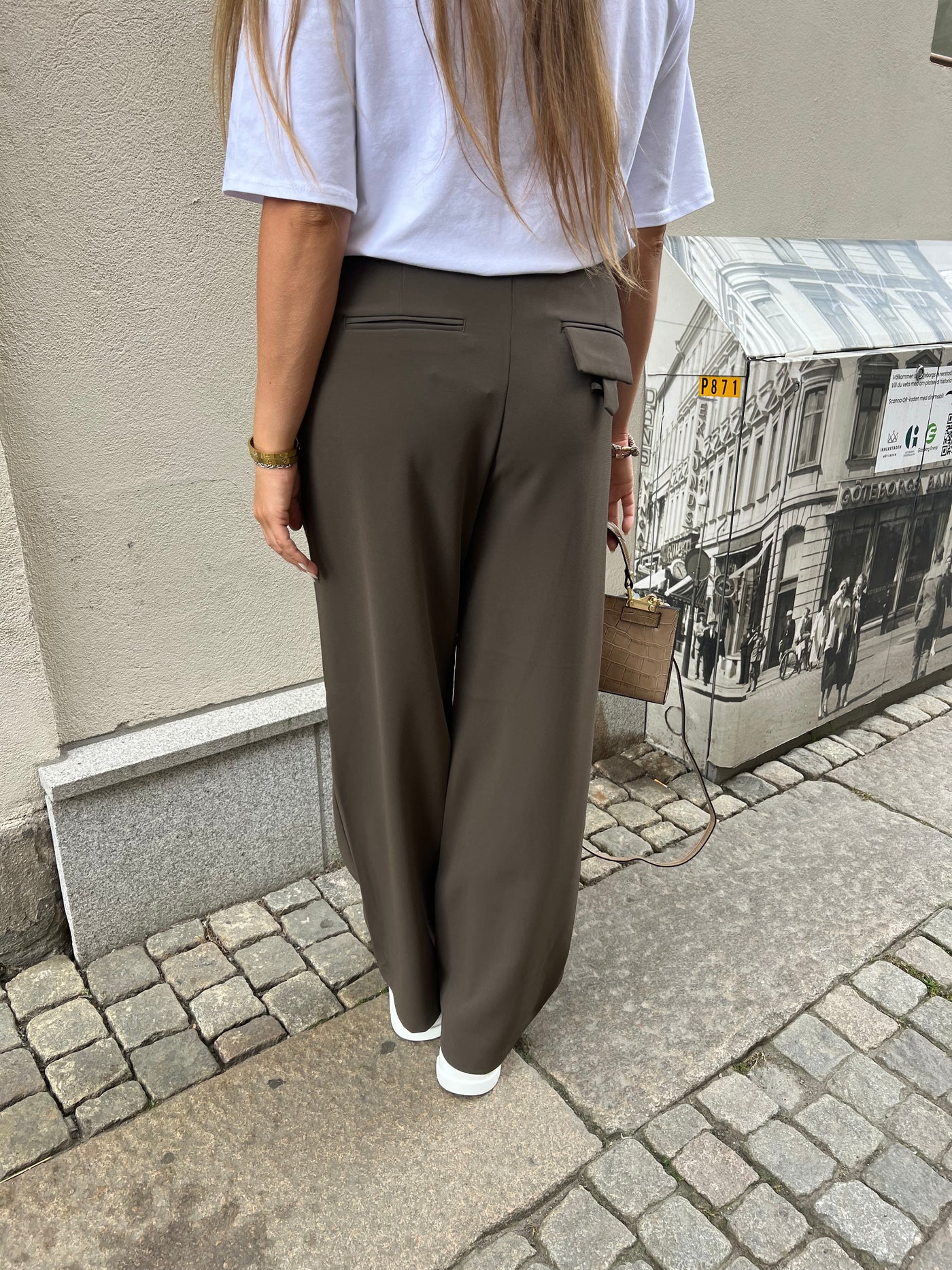 GOSSIA Kostymbyxa cloe go pants coffe