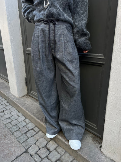 MICHELLE CHECK TAILOR TIE PANTS