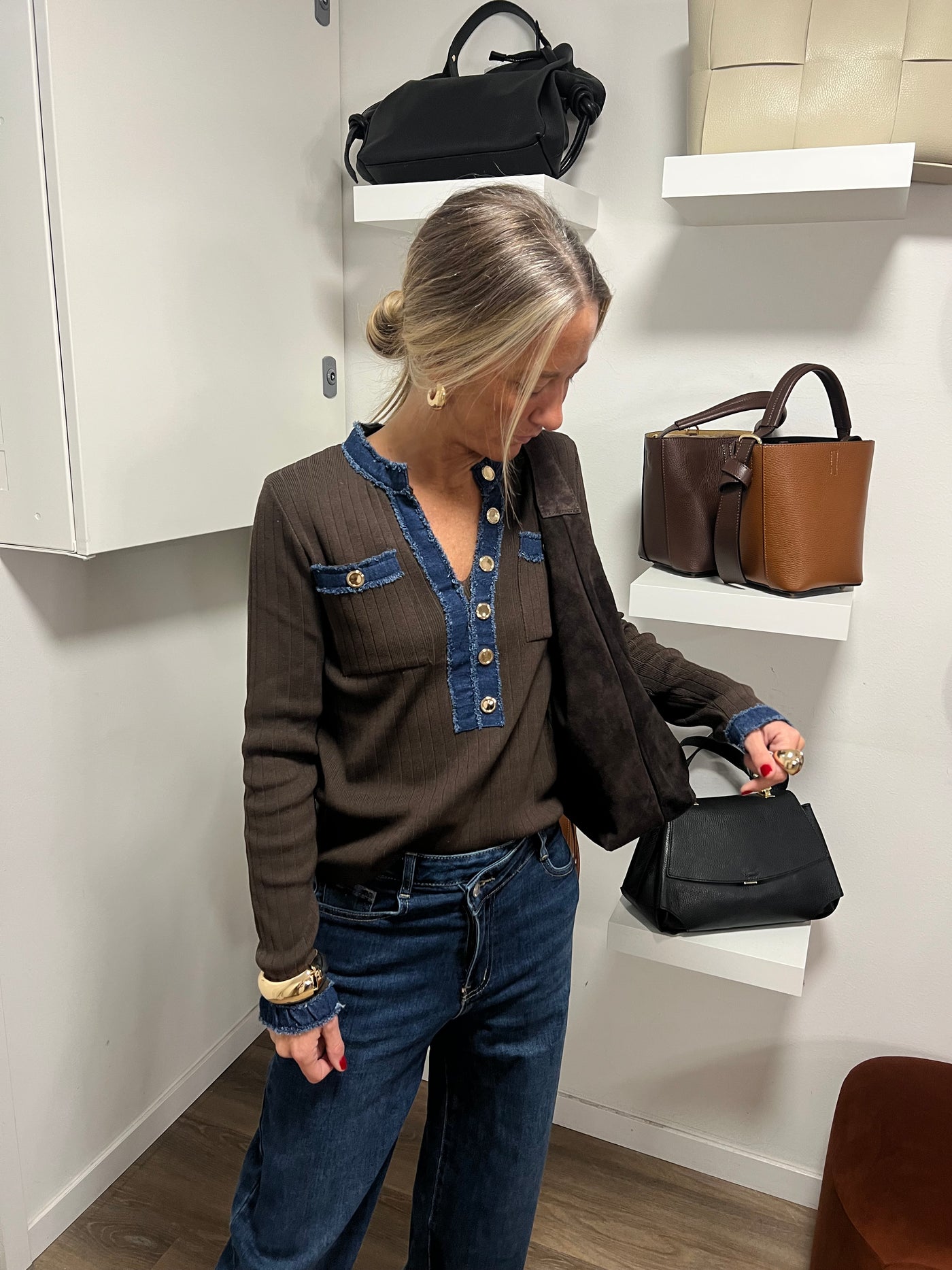 Latitia Brown top lev 7 dagar