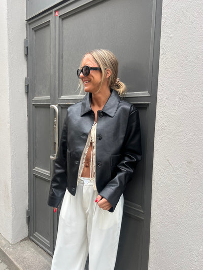 ROMANA FAUX