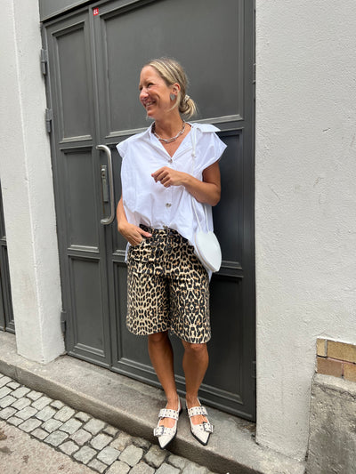 Leo cc beramuda shorts