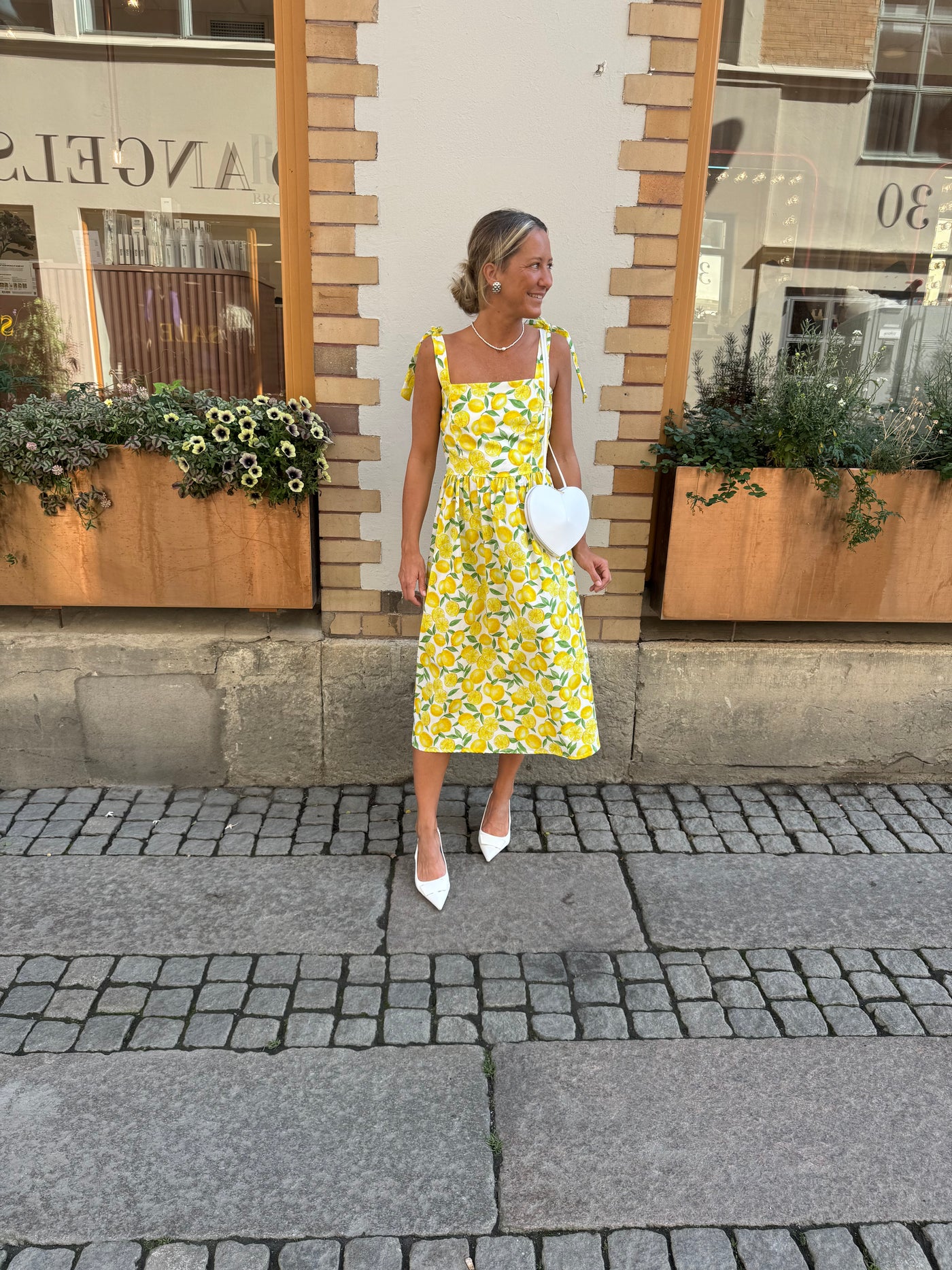 Lemon Dress Knyt Vit