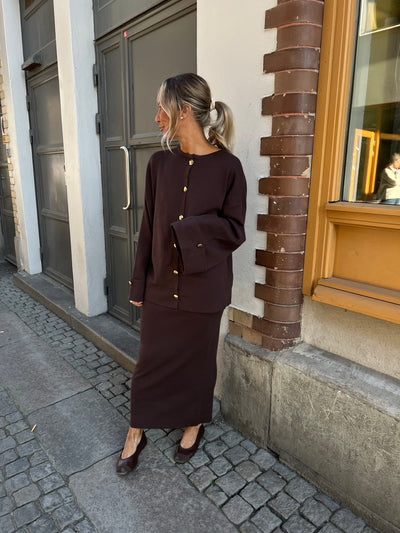 Cecilia stickad kjol, mörkbrun