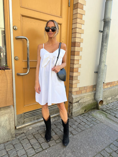 ROSETT DRESS WHITE