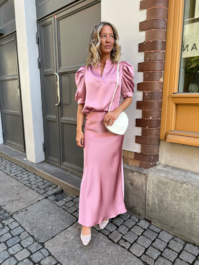Roella heavy sateen blouse Dusty Rose