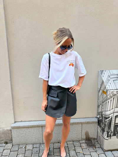Croissant t-shirt