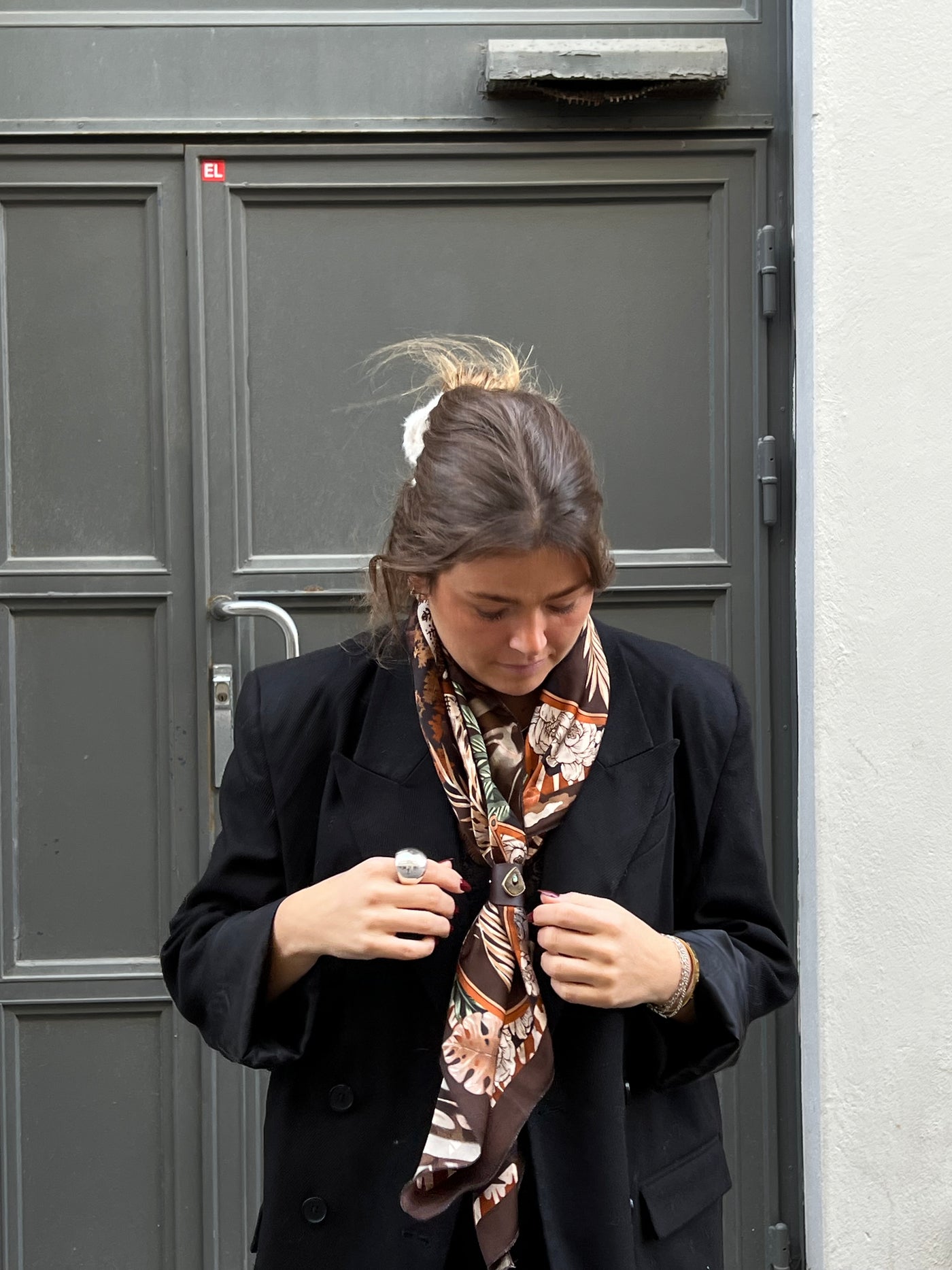 VISCOS SJAL brun / orange / grön