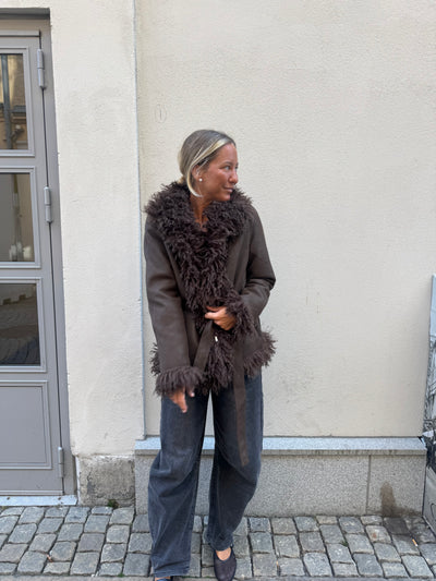 Fabienne FuxFur Brown VÄNDBAR leverans 7 dagar