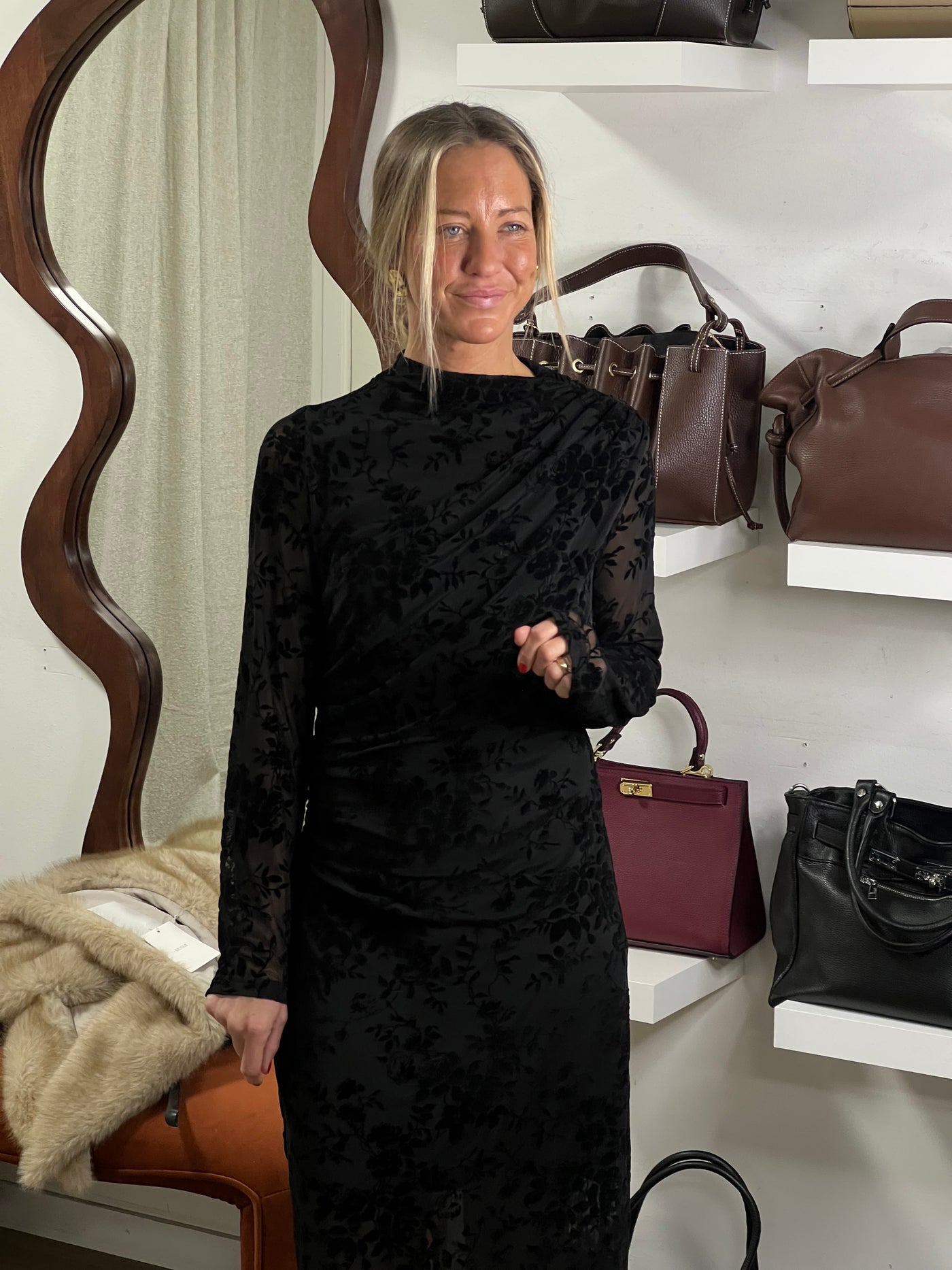 Fleur mesh klänning 5962 leverans 7 dagar