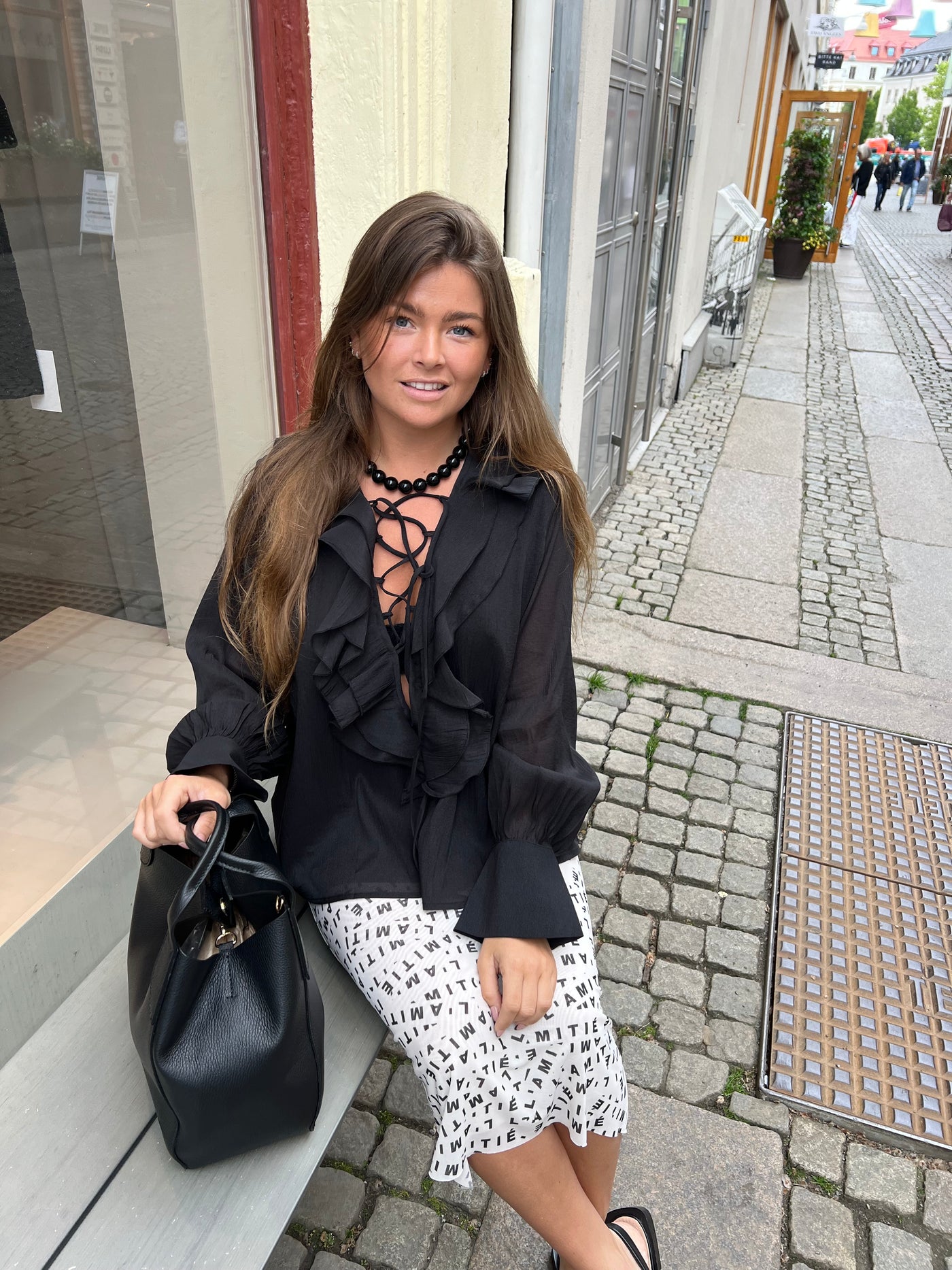 Paulina blouse black