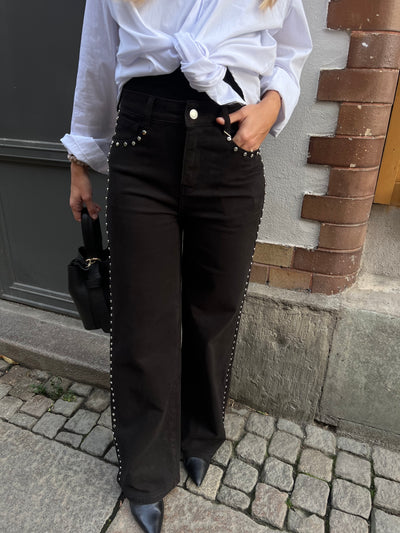 STUDS JEANS BLACK
