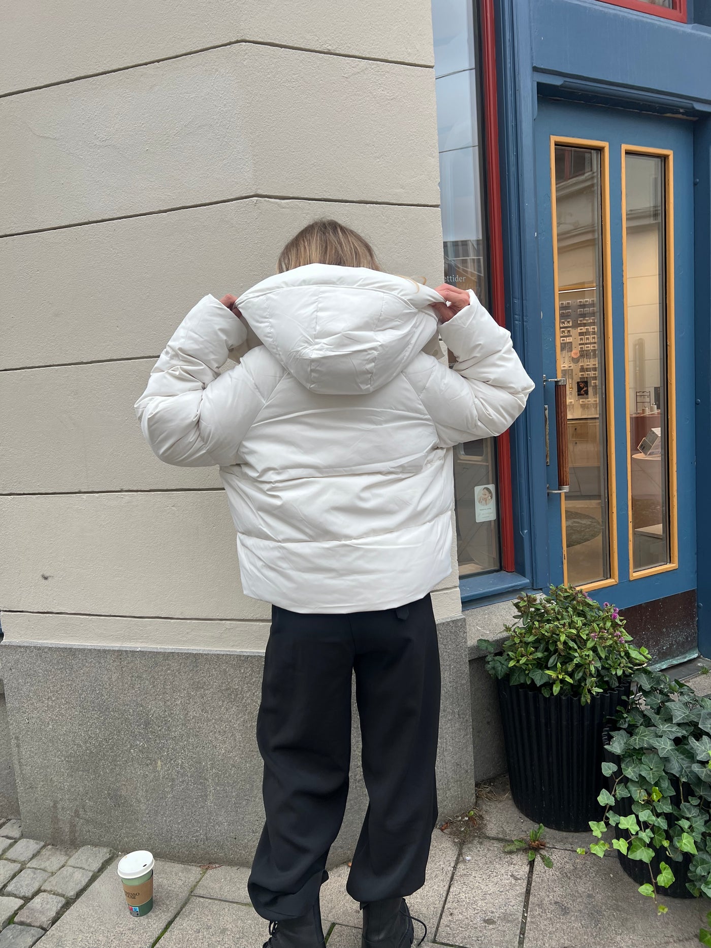 CMCICCO - DOWN JACKET WITH HOOD IN OFF-WHITE
