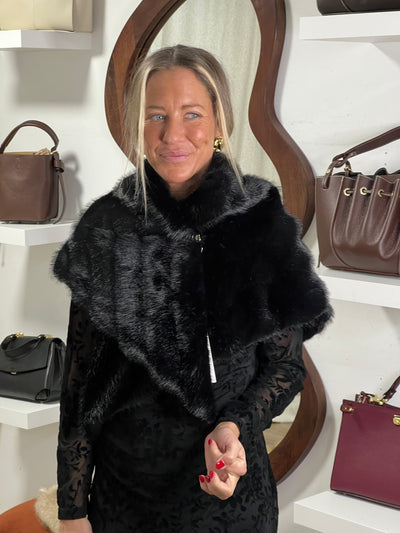 RITA PÄLS HALSDUK SVART