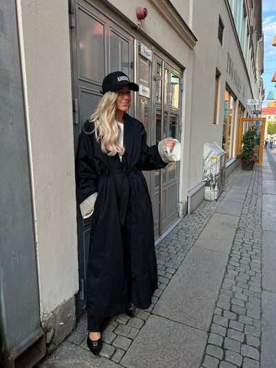 Anta oversized trench svart