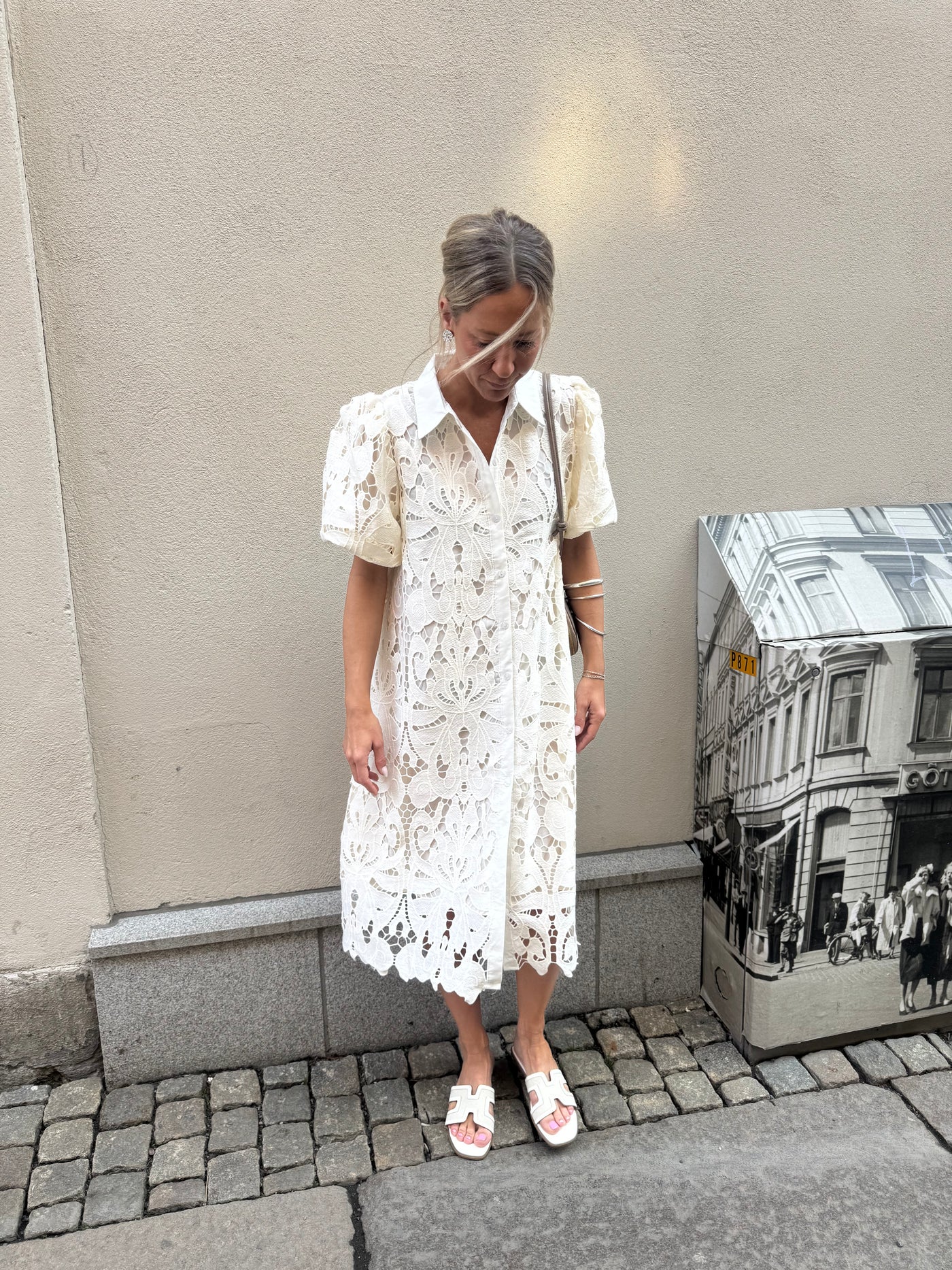 LaceDress