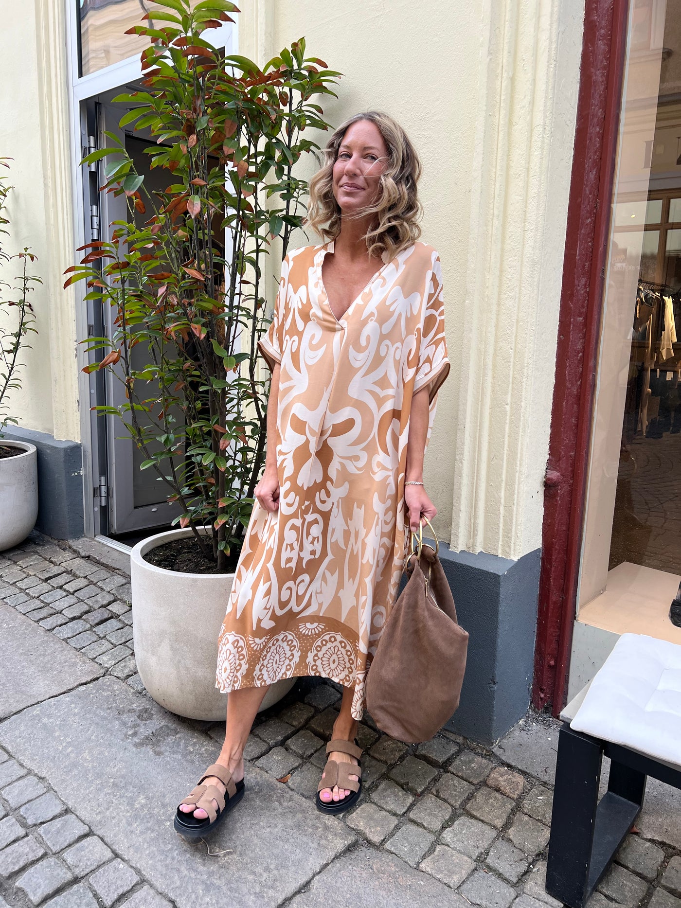 Kaftan dress sporty  camel leverans 7 dagar