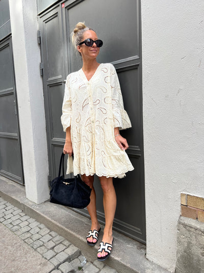 Bambi dress offwhite