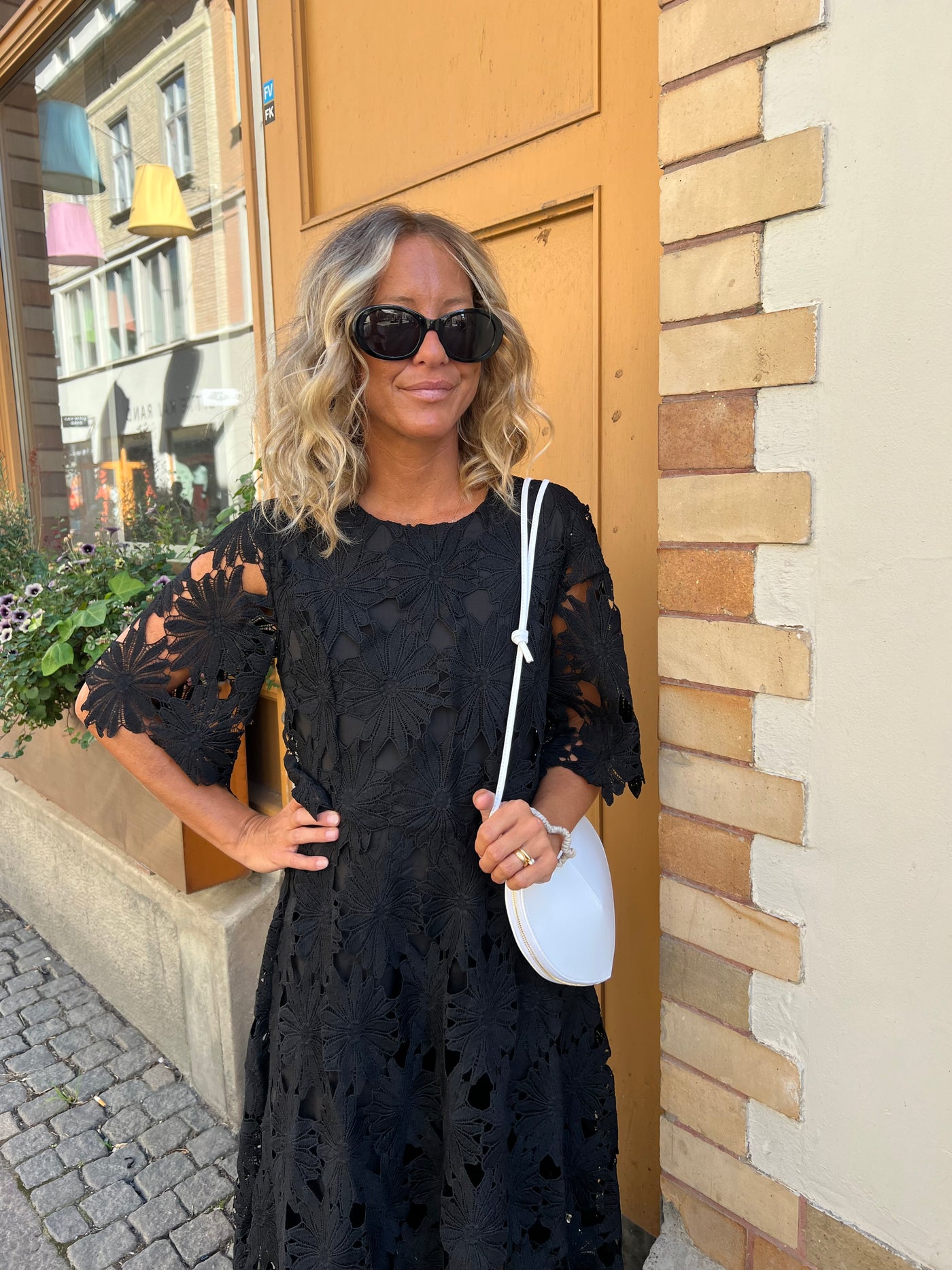 GOLDEN DAYS DRESS BLACK GD2960