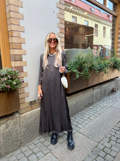 Gary silkdress brown