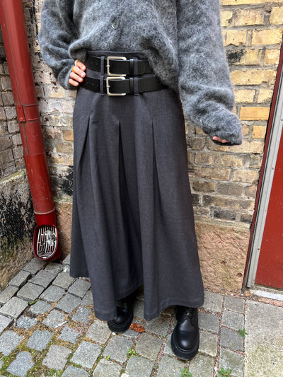 CMTAILOR - SKIRT IN GREY