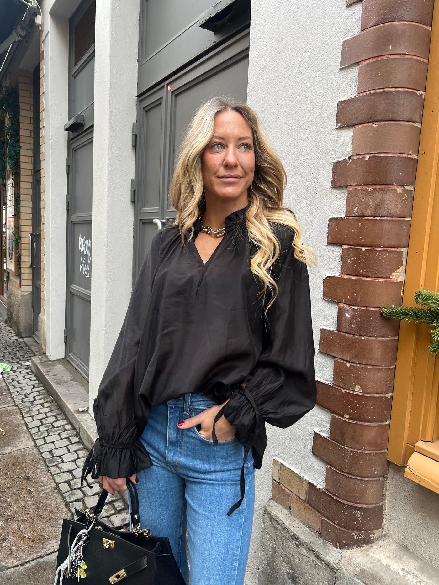 Lycka blouse black