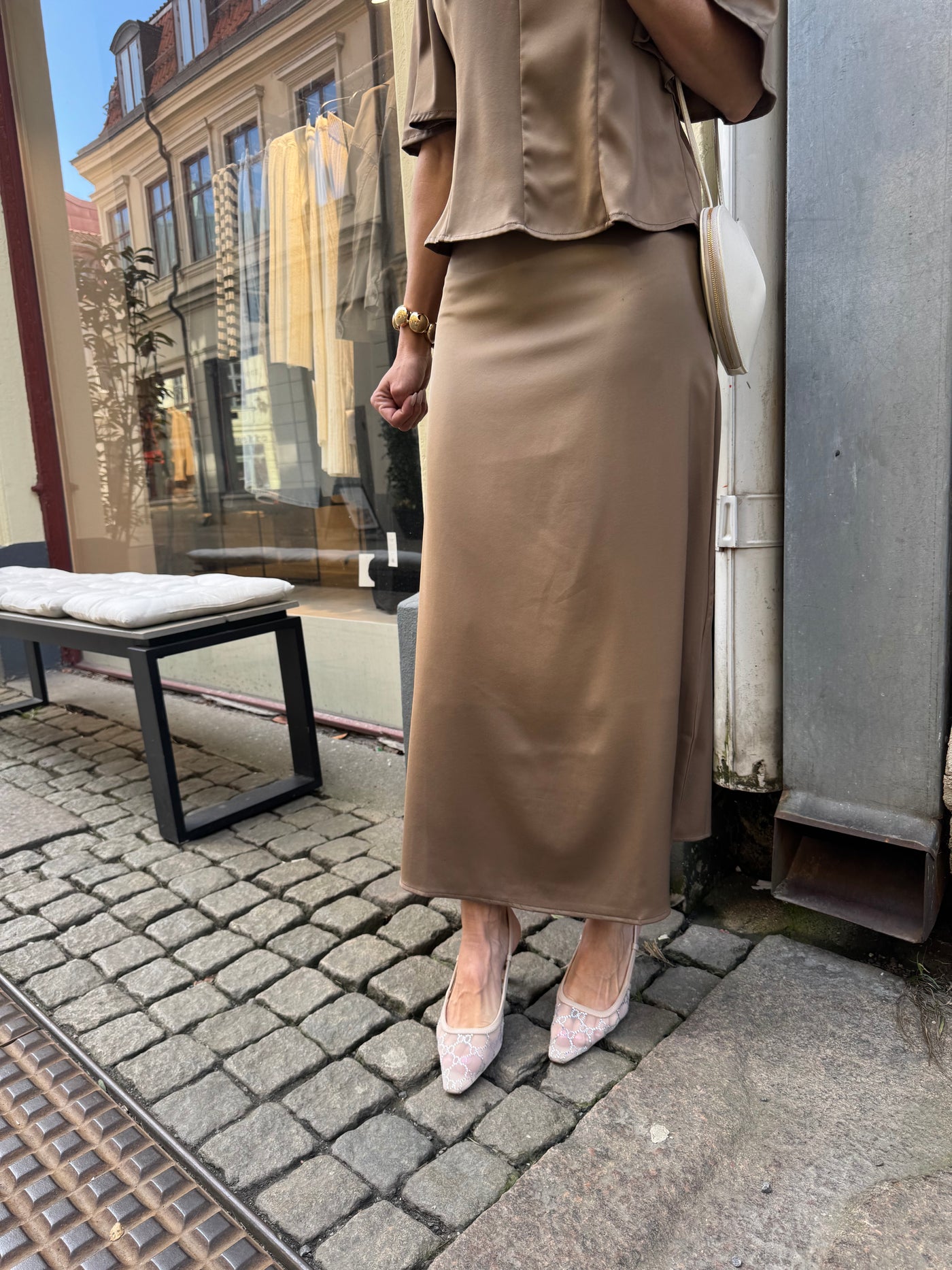 AdnaCC sateen Skirt Walnut
