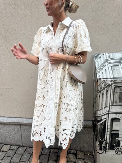 LaceDress