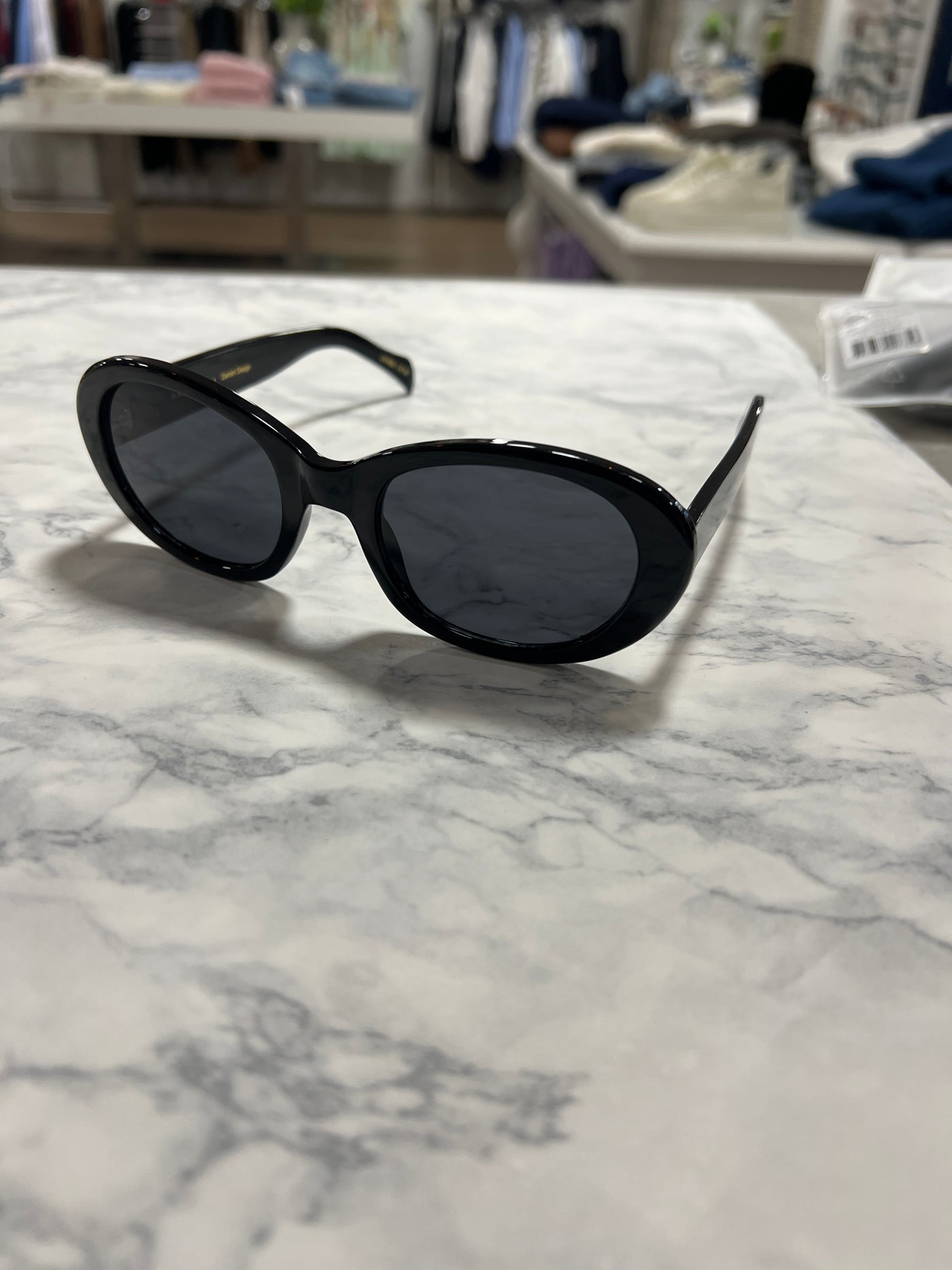 A kjaerbede solglasögon - Anma // black