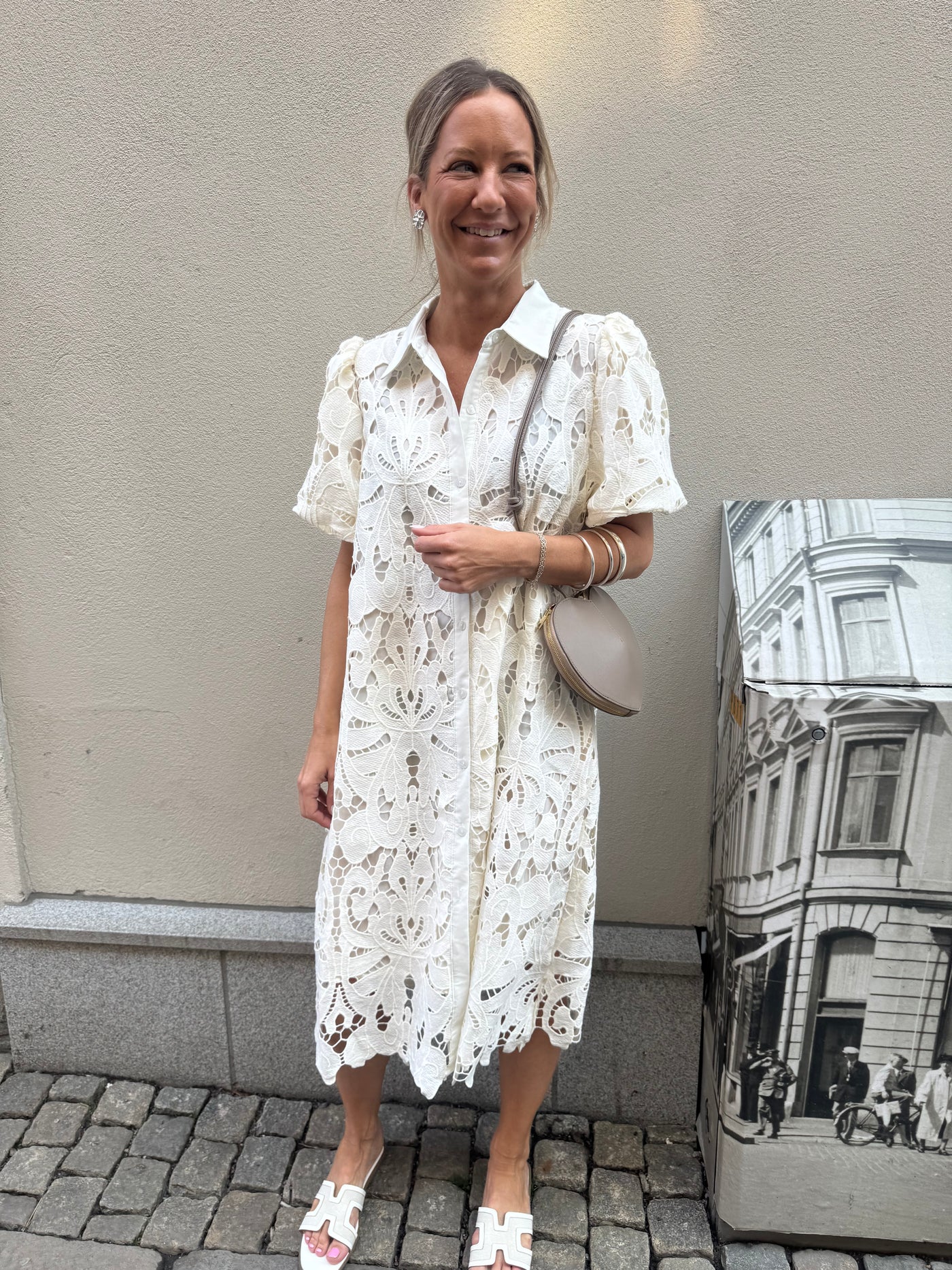 LaceDress