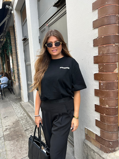 Gauche black tshirt