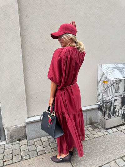 Birdie Dress Vinröd 19020