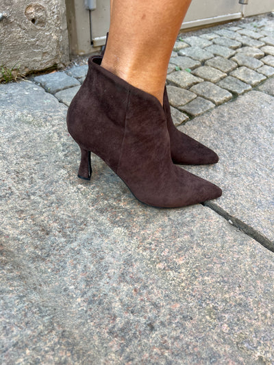 Alma stövelett brun