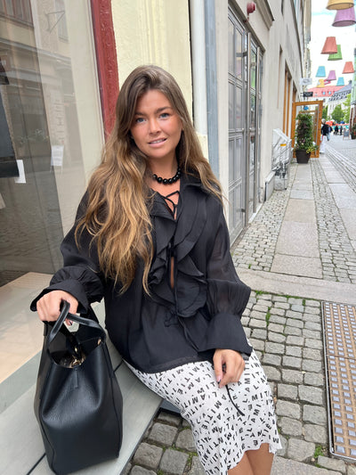 Paulina blouse black