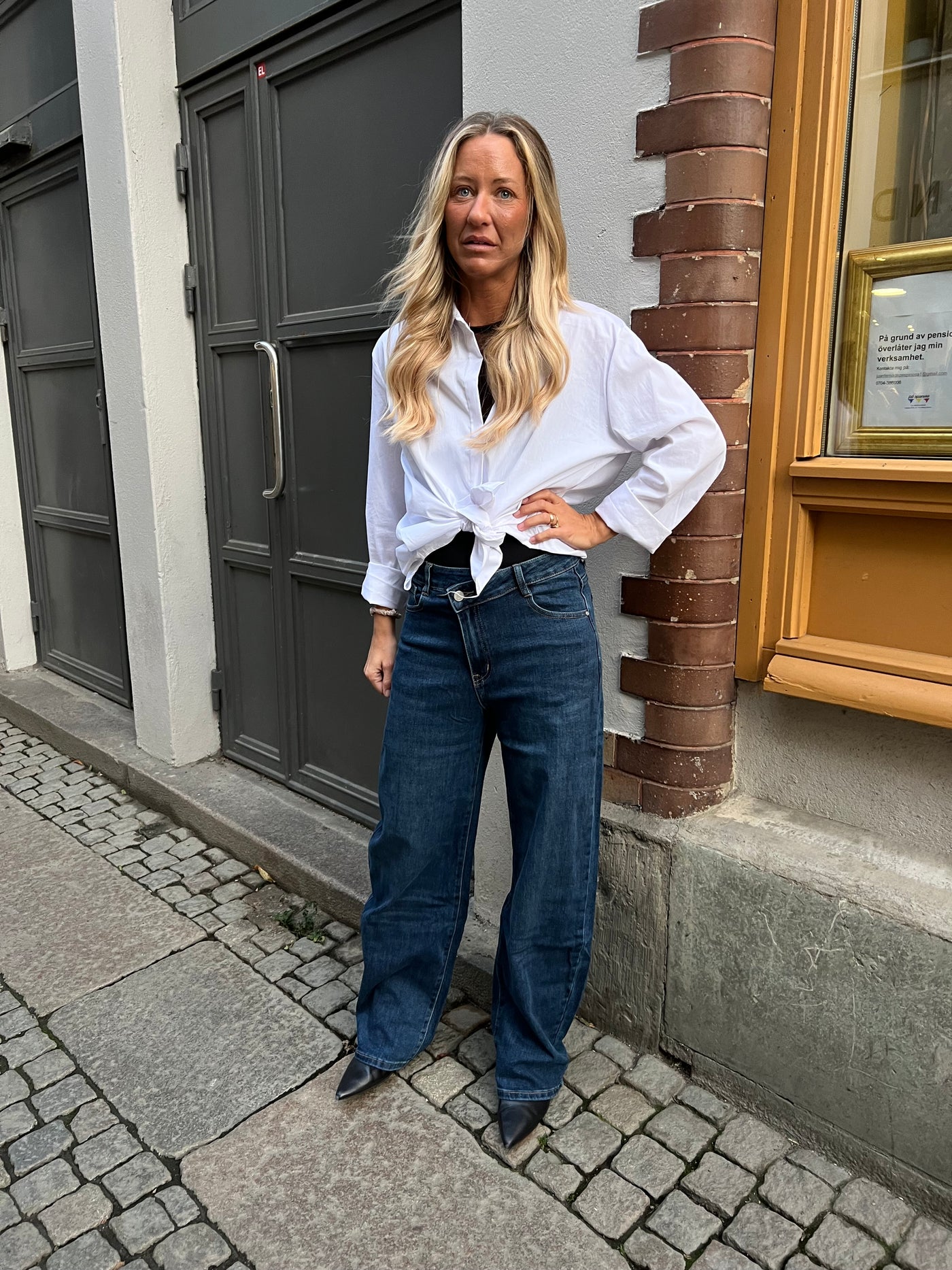 TINDRA DENIM