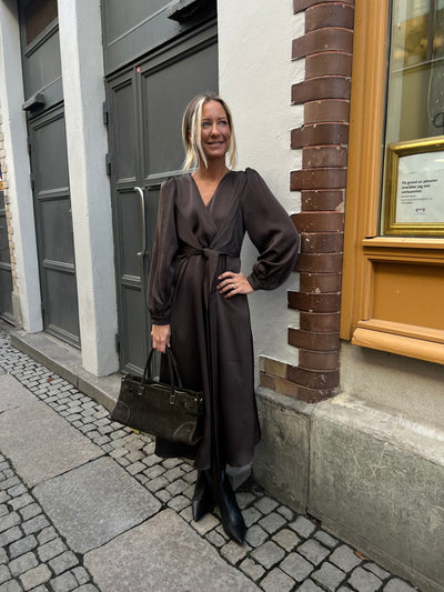 Rimini heavy sateen dress dark brown