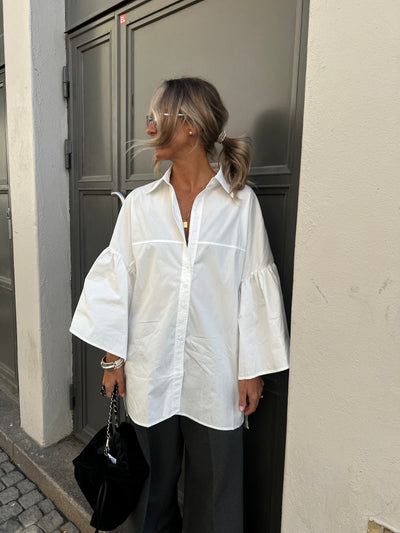 Camille  white shirt HH2202