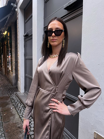 Ines satin dress