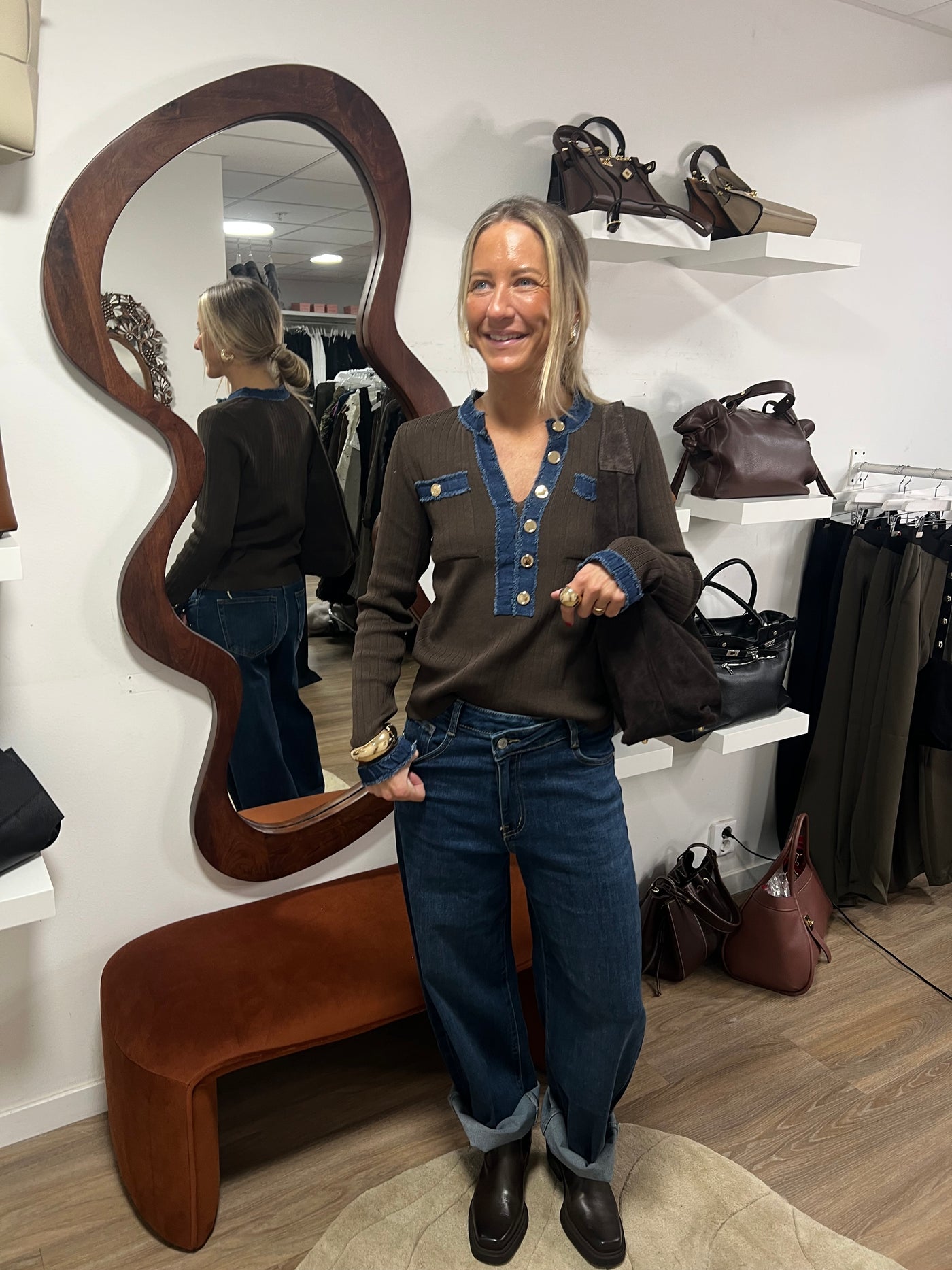 Latitia Brown top lev 7 dagar